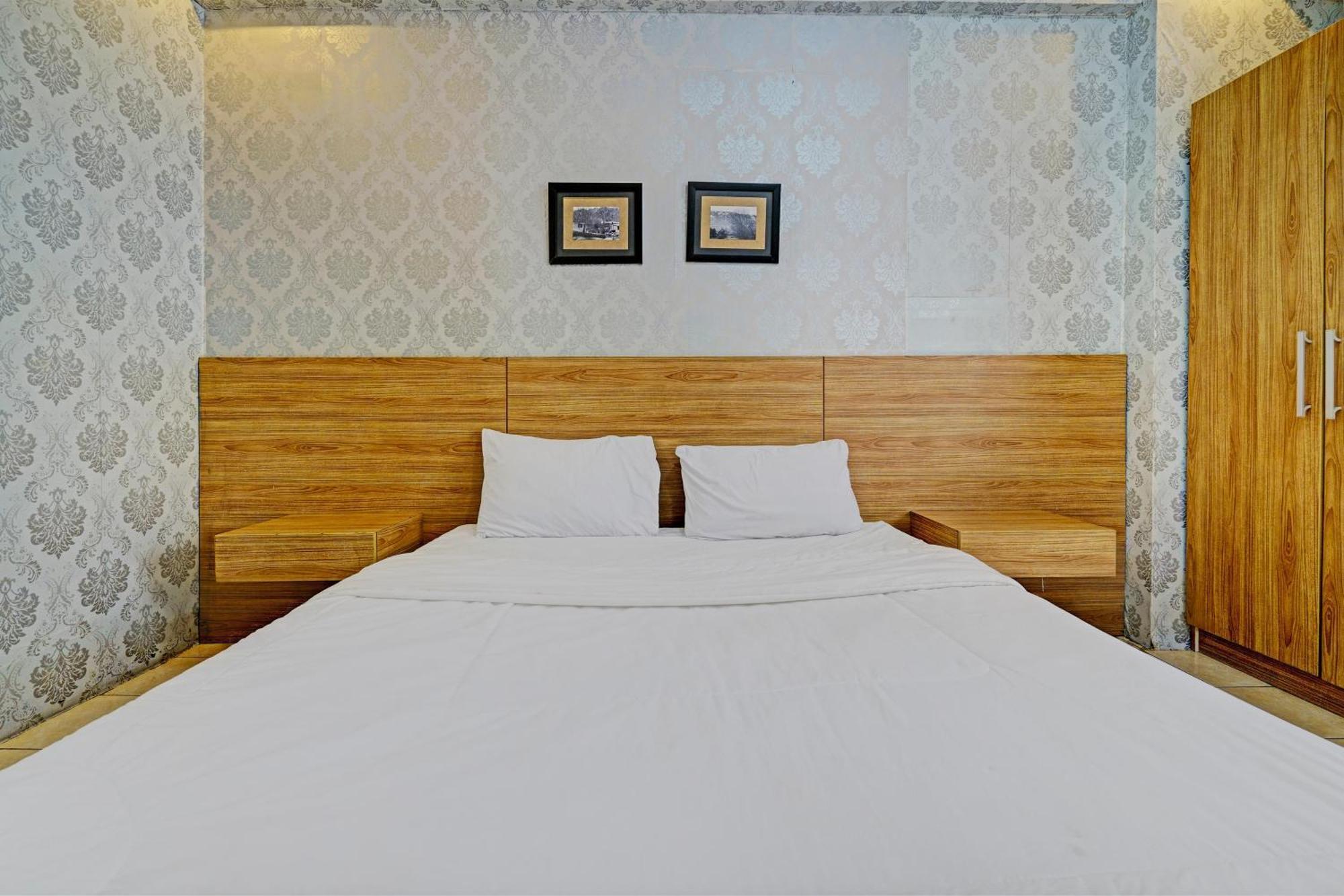 Oyo Life 93103 Apartement Gateway Cicadas By Fikri Room Bandung Exterior photo